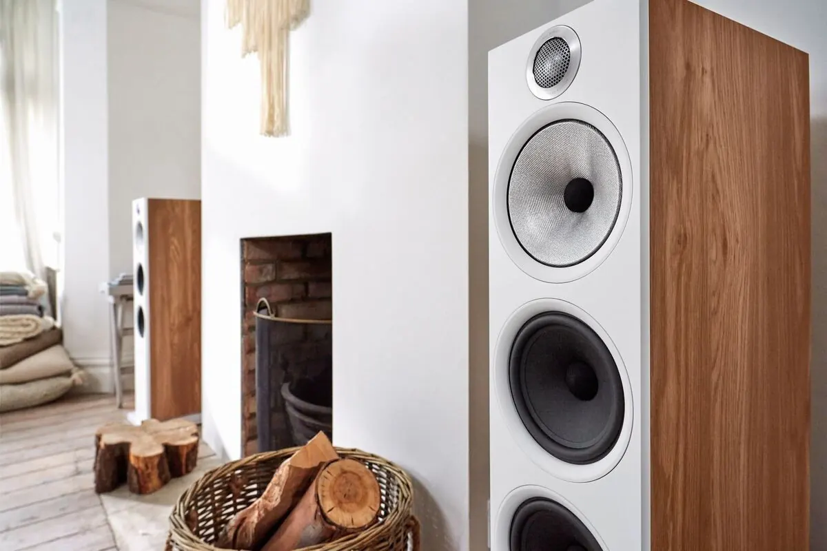 Bowers & Wilkins 600 S2 Anniversary